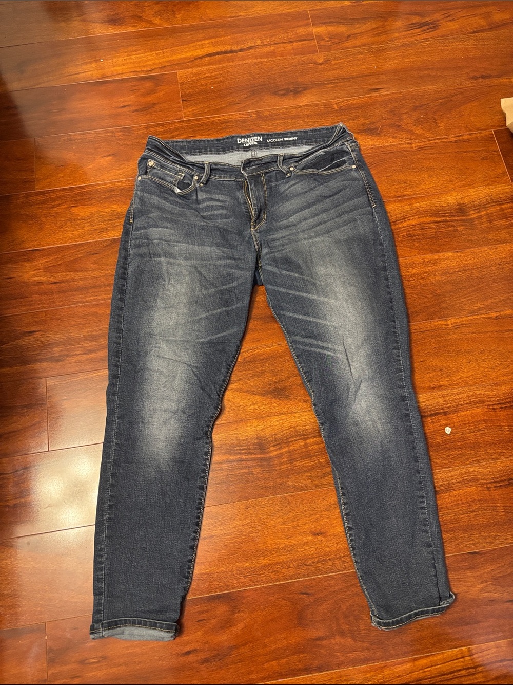 Denizen from Levi's Women's Skinny Jeans - Dark Blue Wash with Faded Whiskering